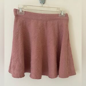 Forever 21 Blush Pink Embroidered Floral Mini Skirt 
Size: Medium
EUC